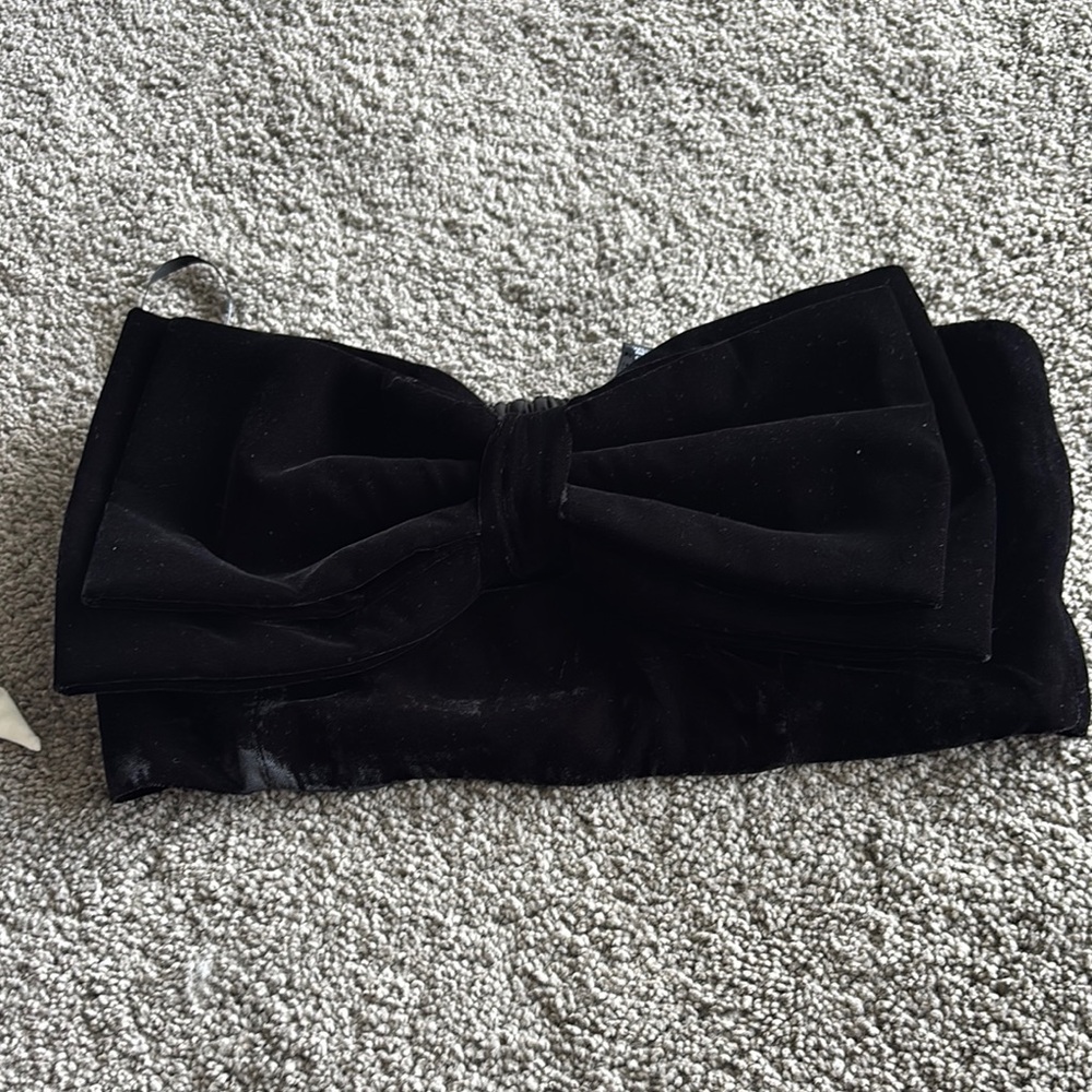 Forever 21 Black Velvet Bow Tank Top